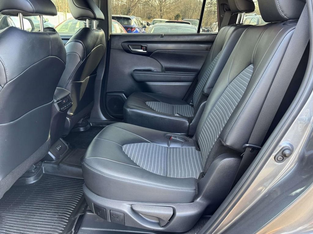 2024 Toyota Highlander XSE