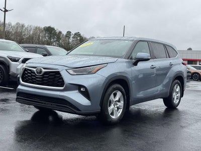 2023 Toyota Highlander LE