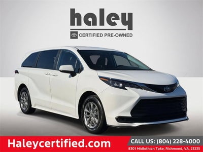 2024 Toyota Sienna LE