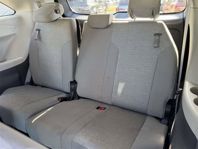 2024 Toyota Sienna LE