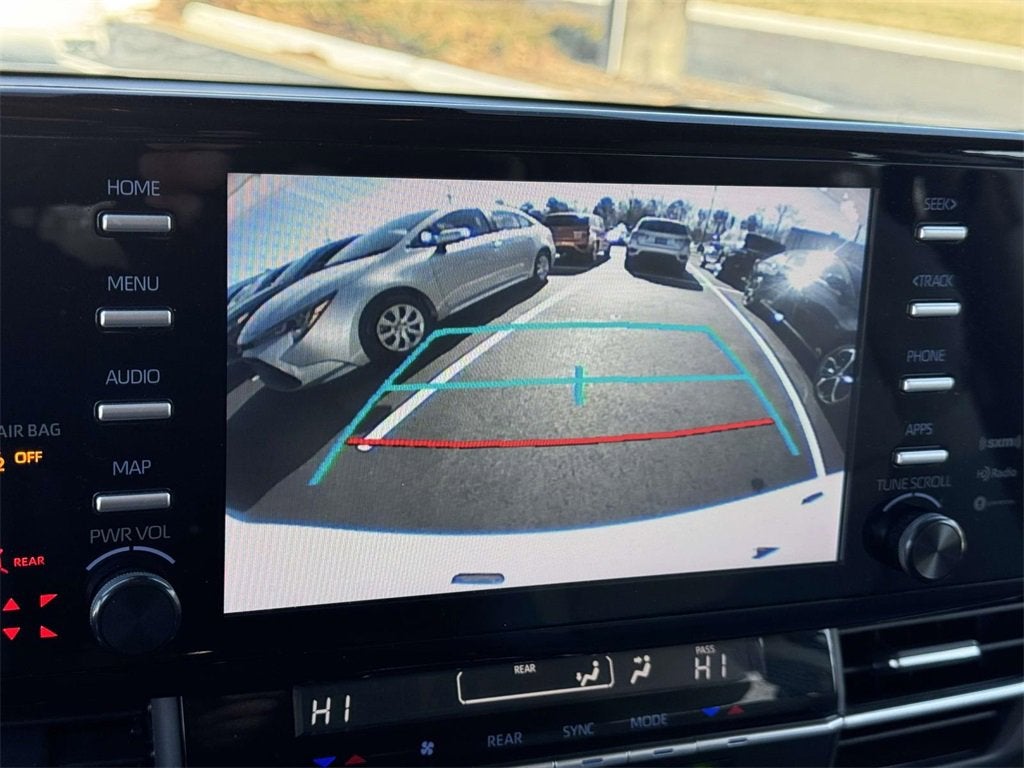 2024 Toyota Sienna LE