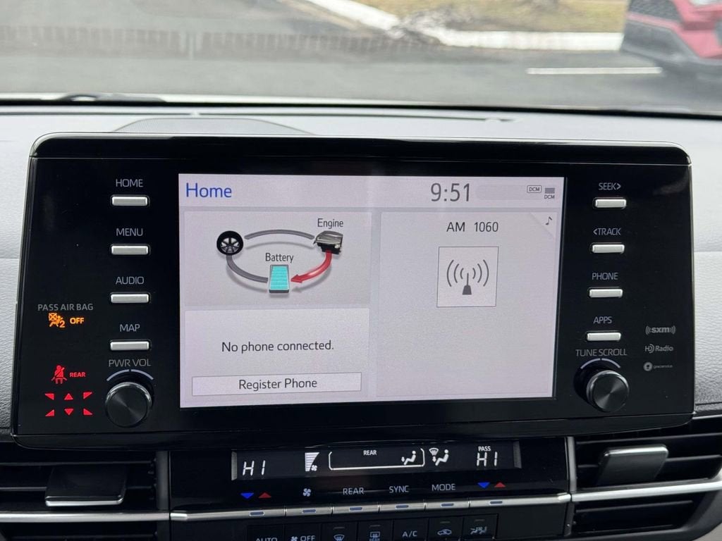 2024 Toyota Sienna LE