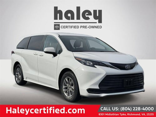 2024 Toyota Sienna LE