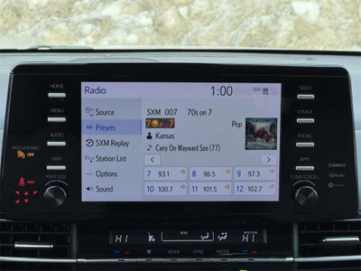 2024 Toyota Sienna LE