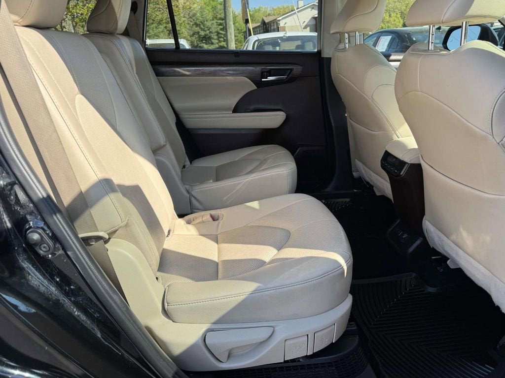 2022 Toyota Highlander Limited