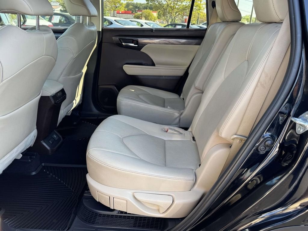 2022 Toyota Highlander Limited