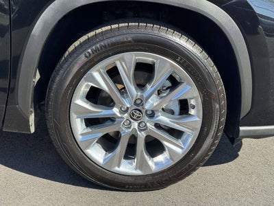 2022 Toyota Highlander Limited