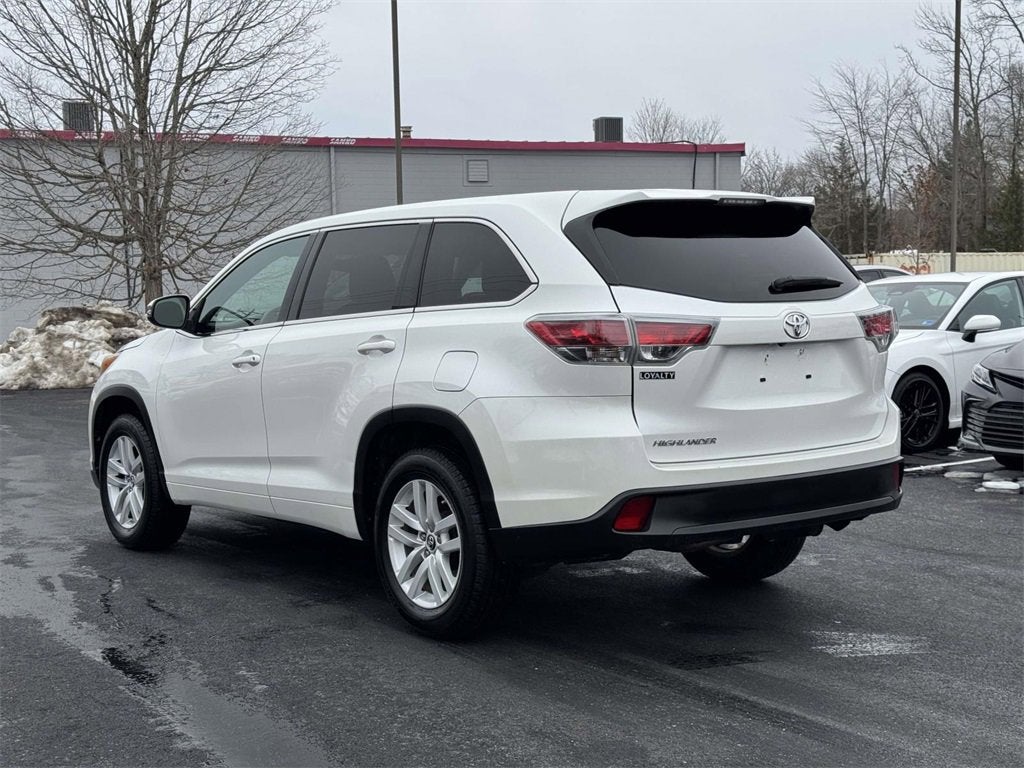 2016 Toyota Highlander LE