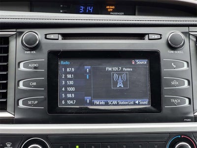 2016 Toyota Highlander LE