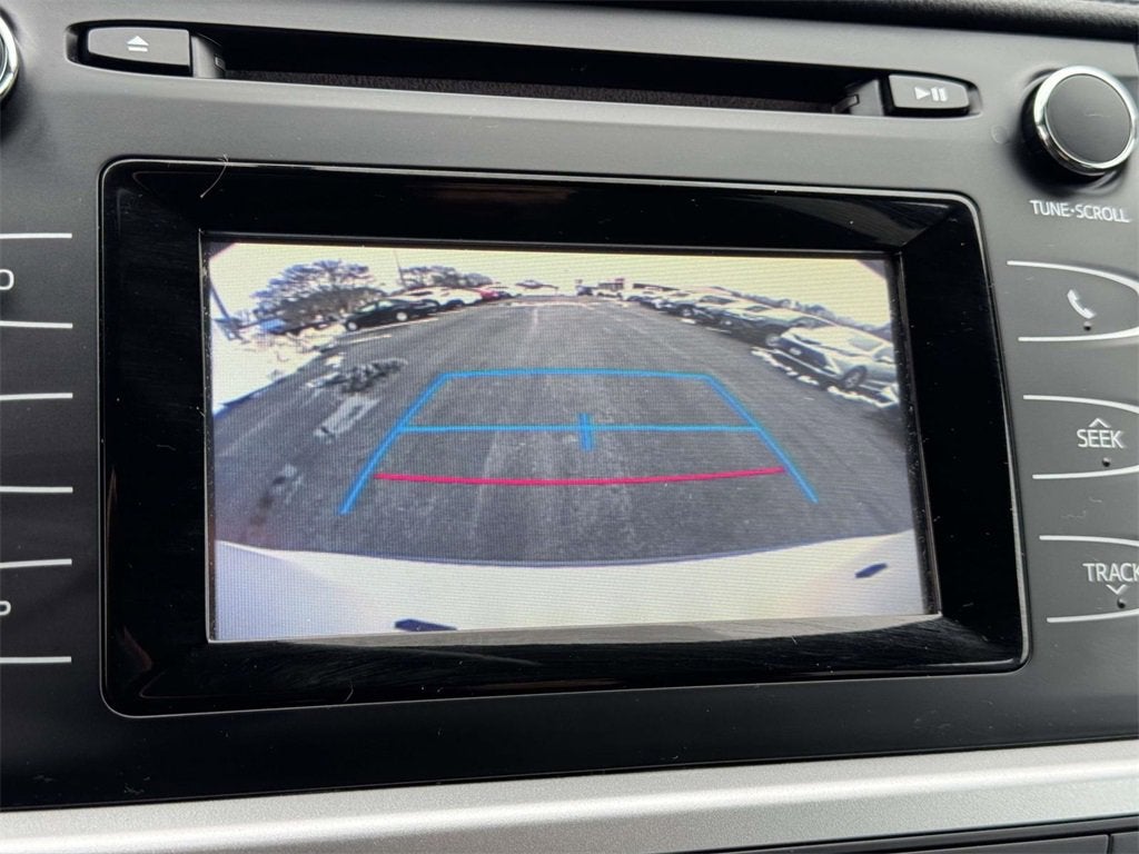 2016 Toyota Highlander LE