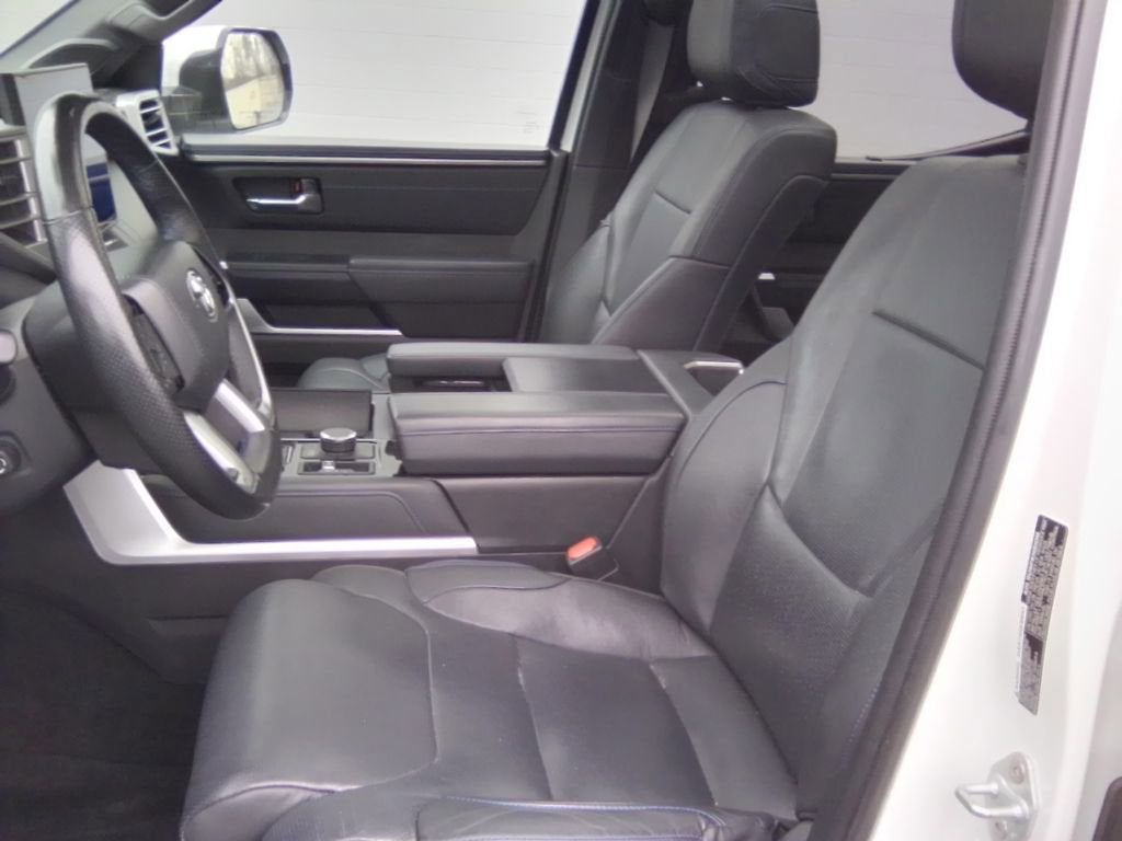 2022 Toyota Tundra Platinum