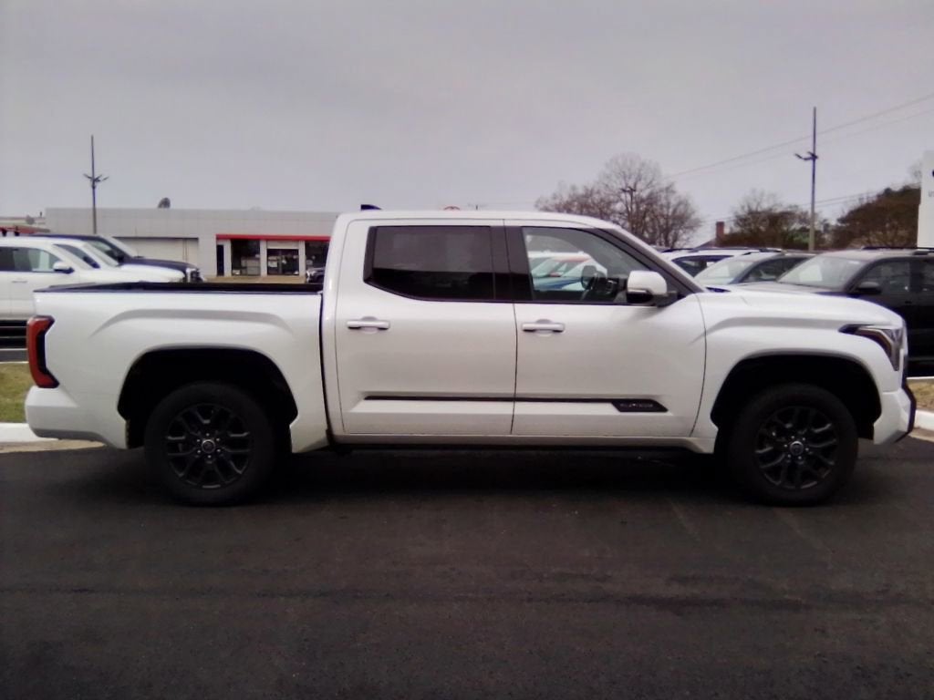 2022 Toyota Tundra Platinum