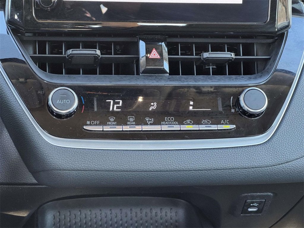 2025 Toyota Corolla LE