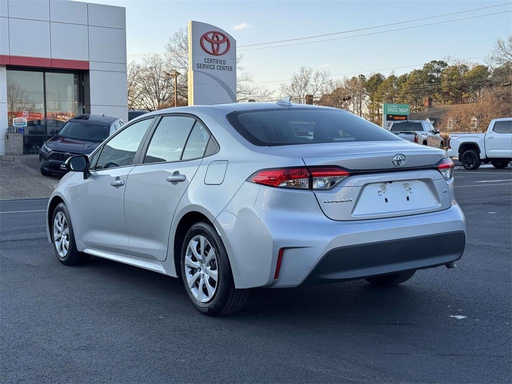 2025 Toyota Corolla LE