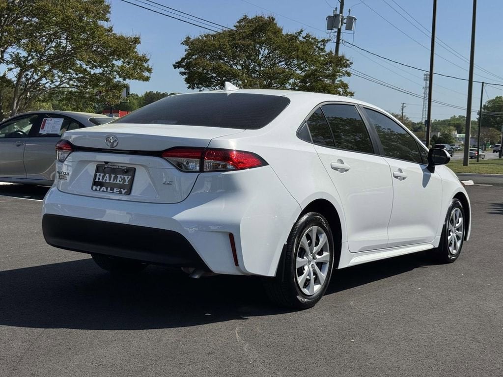 2025 Toyota Corolla LE