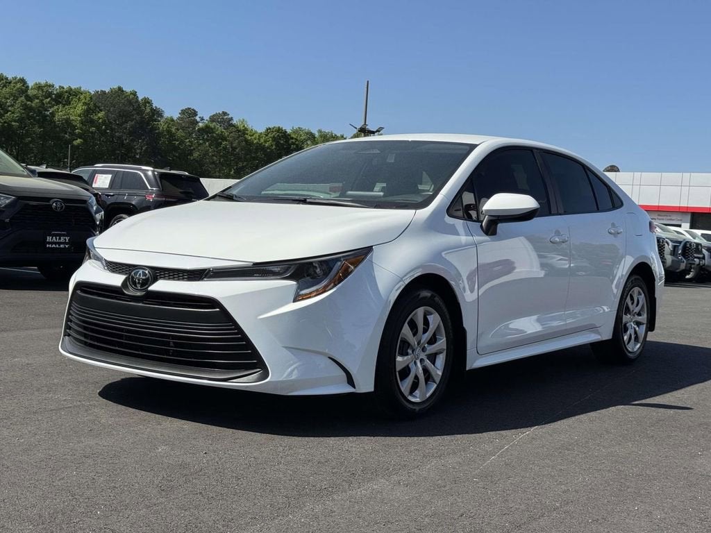 2025 Toyota Corolla LE