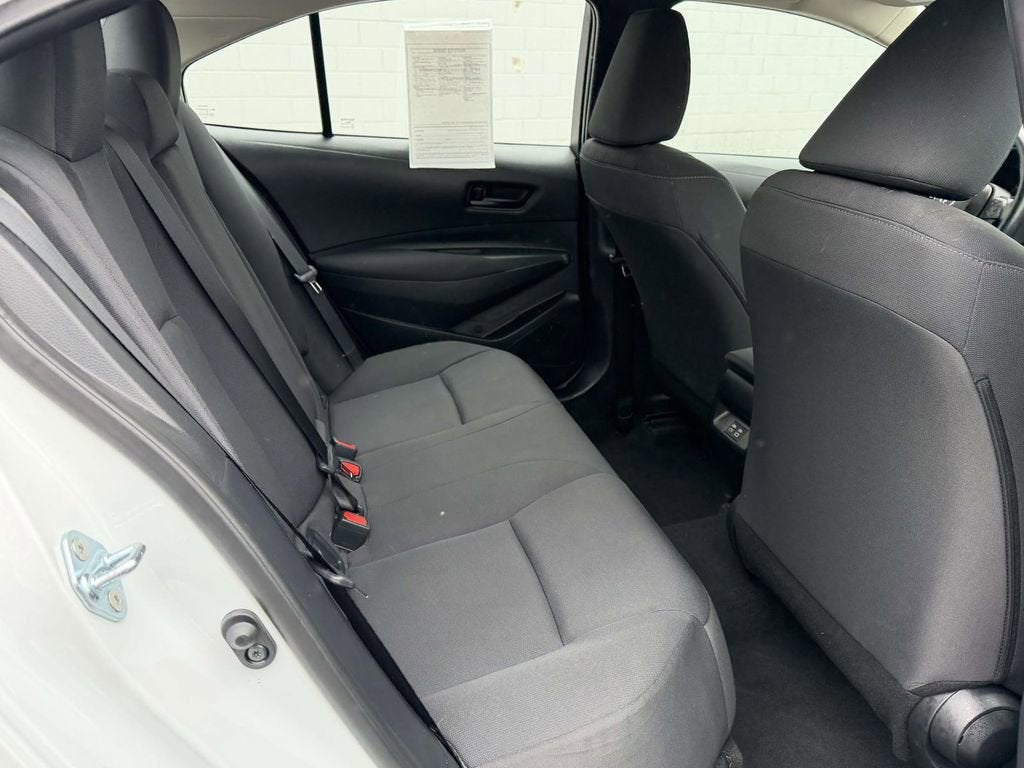 2025 Toyota Corolla LE