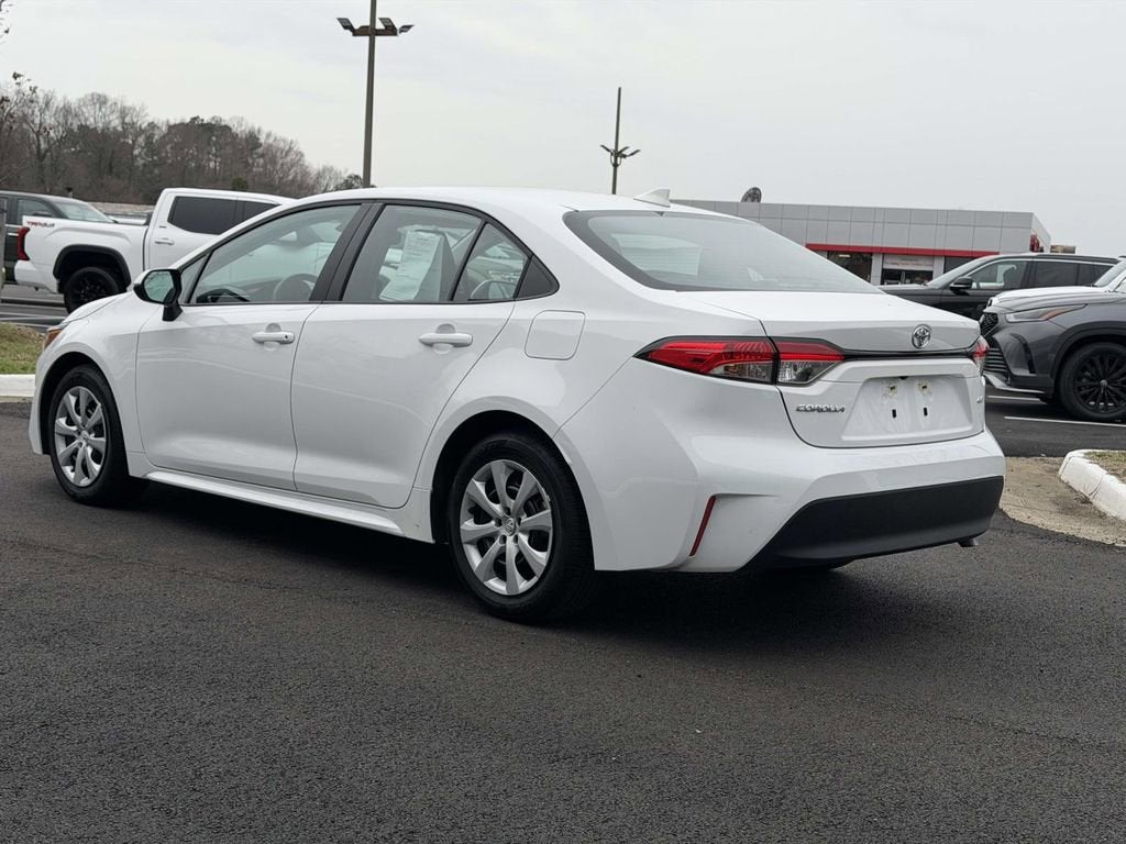 2025 Toyota Corolla LE