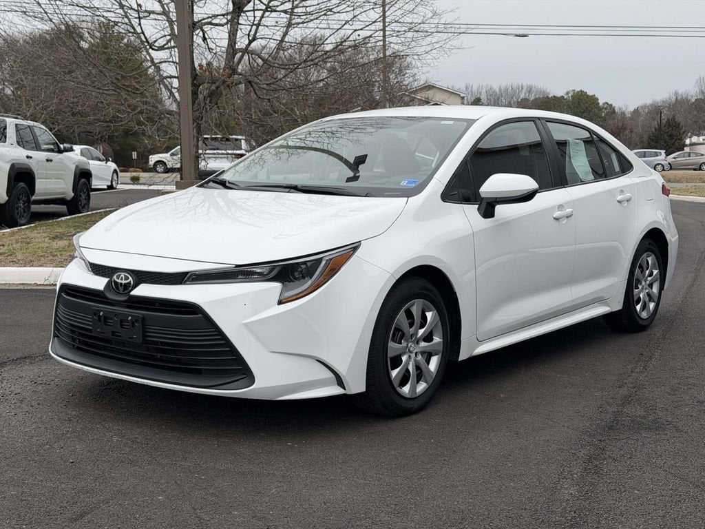 2025 Toyota Corolla LE