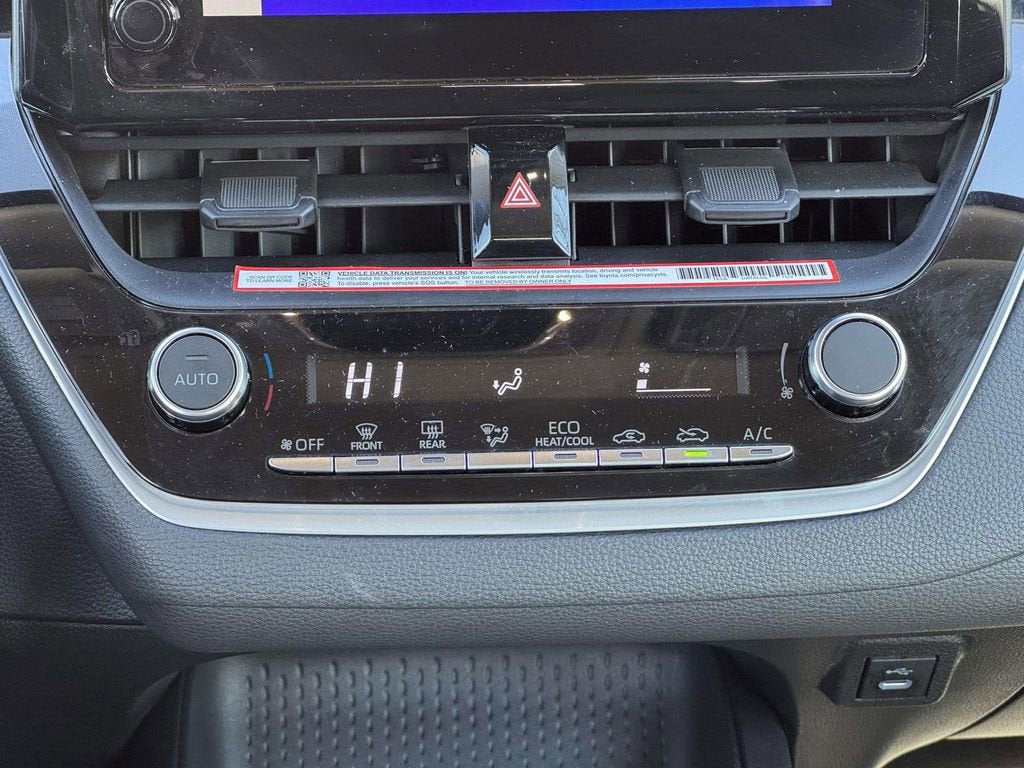 2025 Toyota Corolla LE