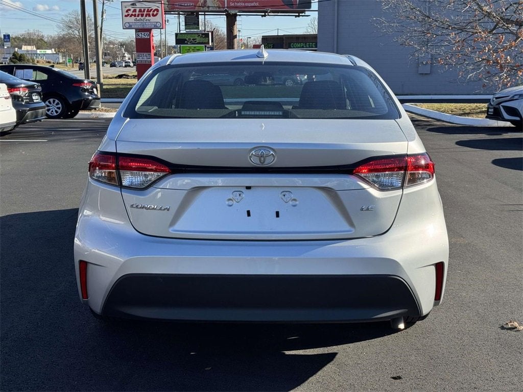 2025 Toyota Corolla LE