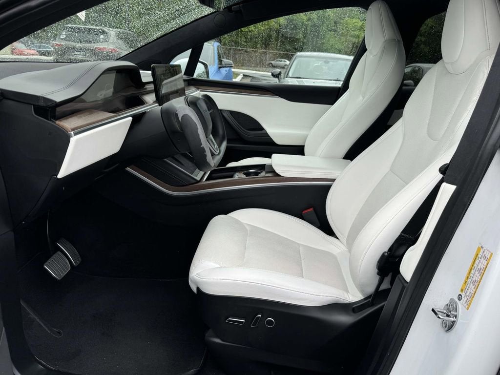 2022 Tesla Model X Base