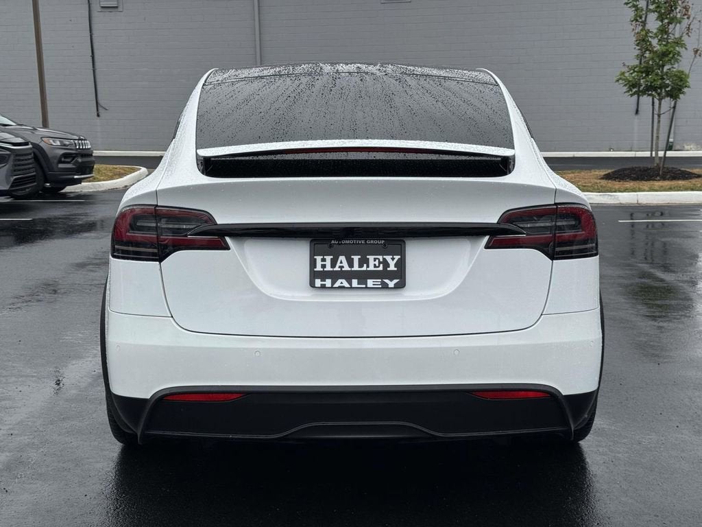 2022 Tesla Model X Base