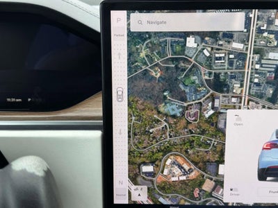 2022 Tesla Model X Base
