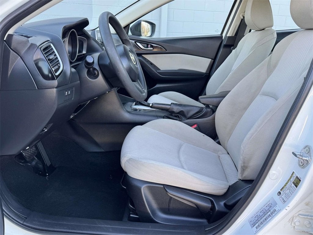 2014 Mazda Mazda3 i Sport