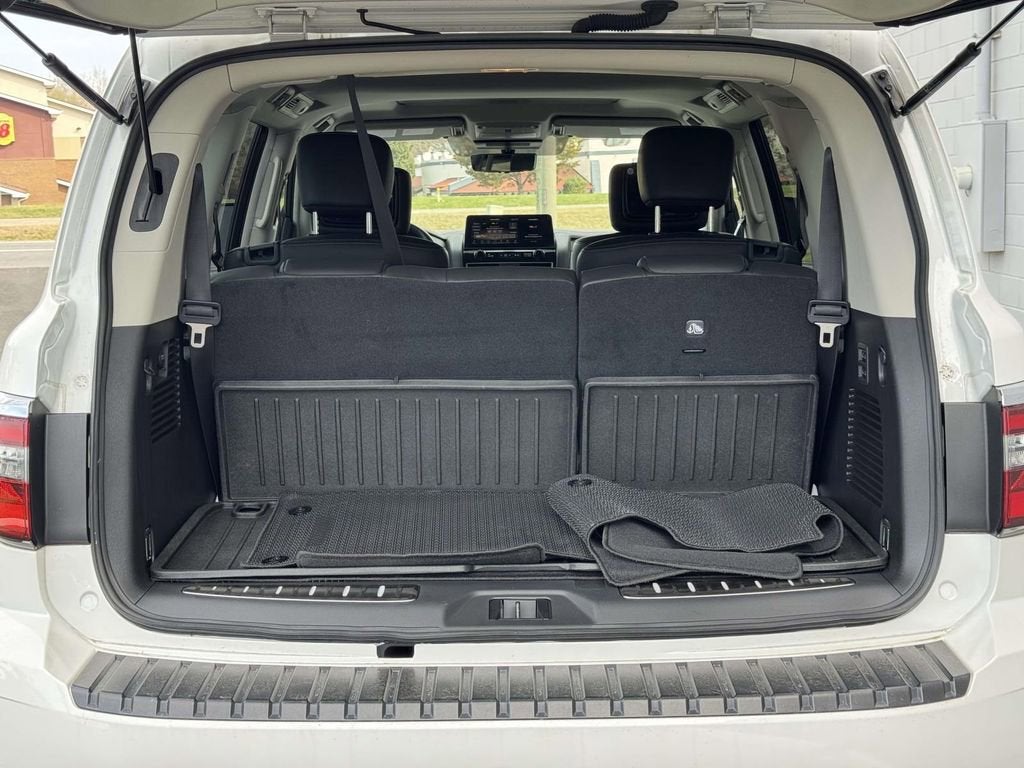 2023 Nissan Armada Platinum