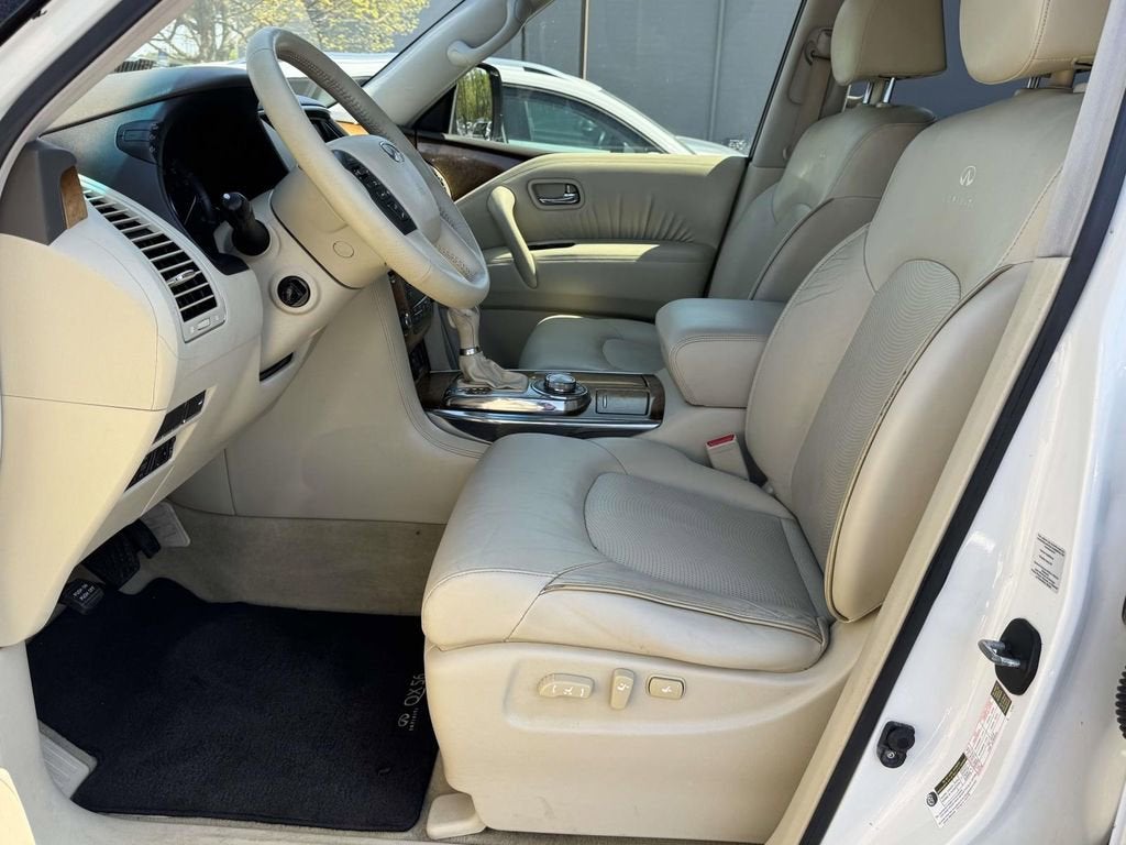 2011 INFINITI QX56 Base