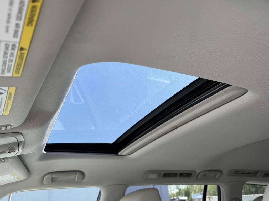 2011 INFINITI QX56 Base