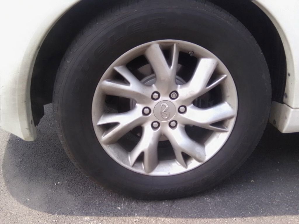 2011 INFINITI QX56 Base