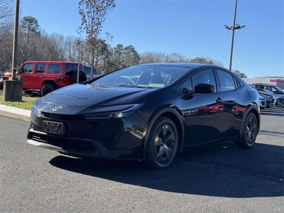 2024 Toyota Prius LE