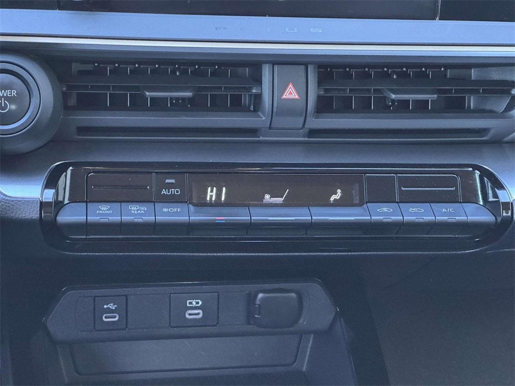 2024 Toyota Prius LE