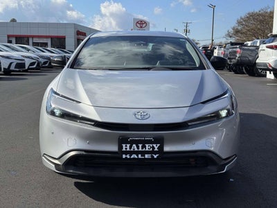 2024 Toyota Prius LE