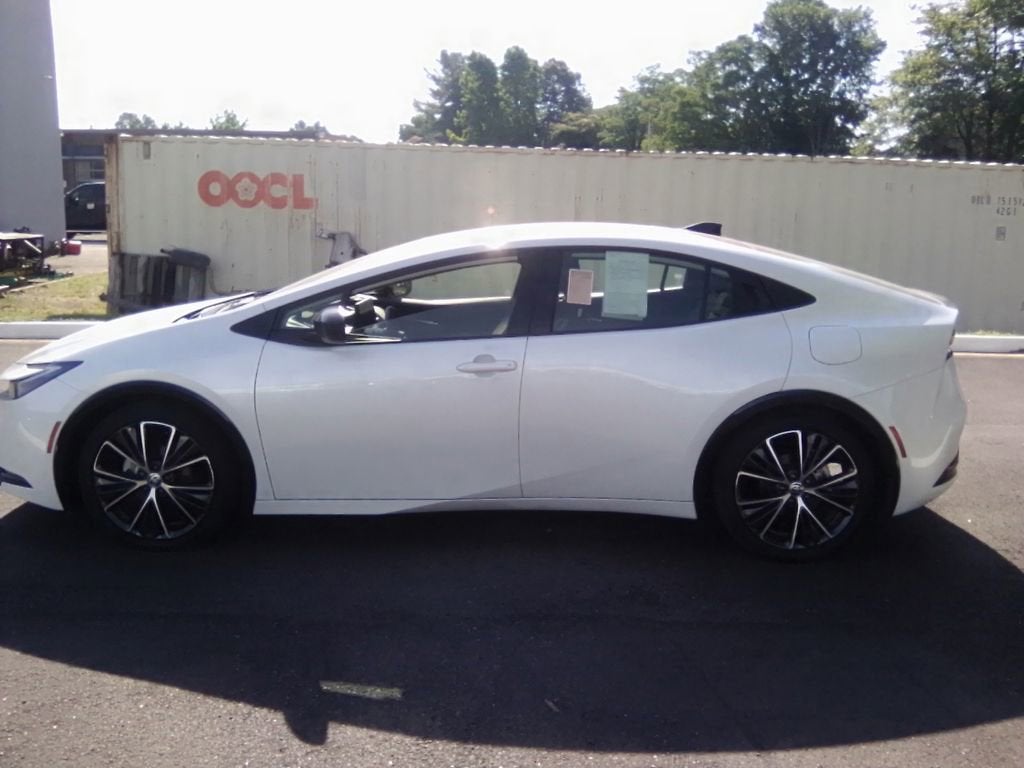 2024 Toyota Prius XLE
