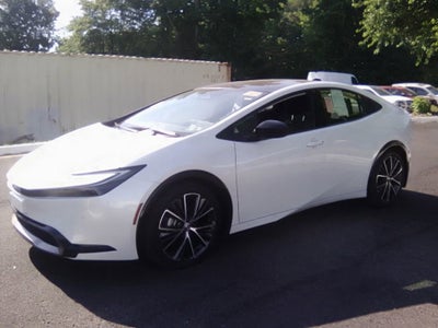 2024 Toyota Prius XLE