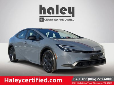 2025 Toyota Prius LE