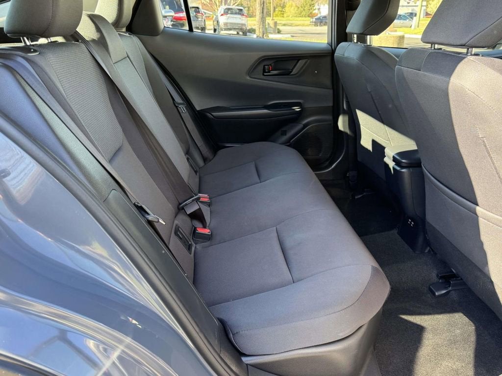 2025 Toyota Prius LE