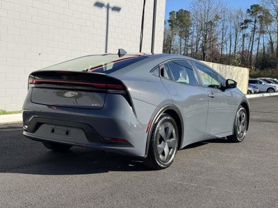 2025 Toyota Prius LE