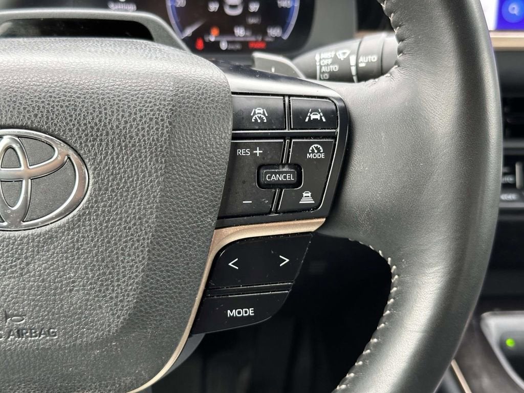 2025 Toyota Crown Platinum