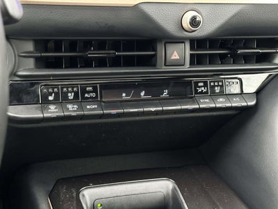 2025 Toyota Crown Platinum