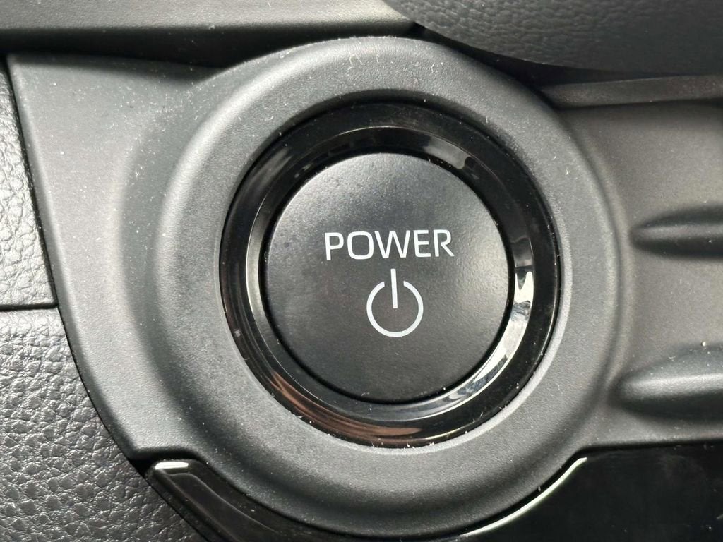 2025 Toyota Crown Platinum