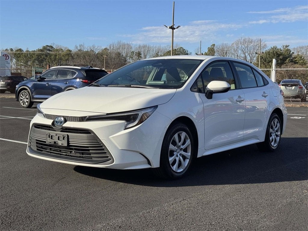 2025 Toyota Corolla LE
