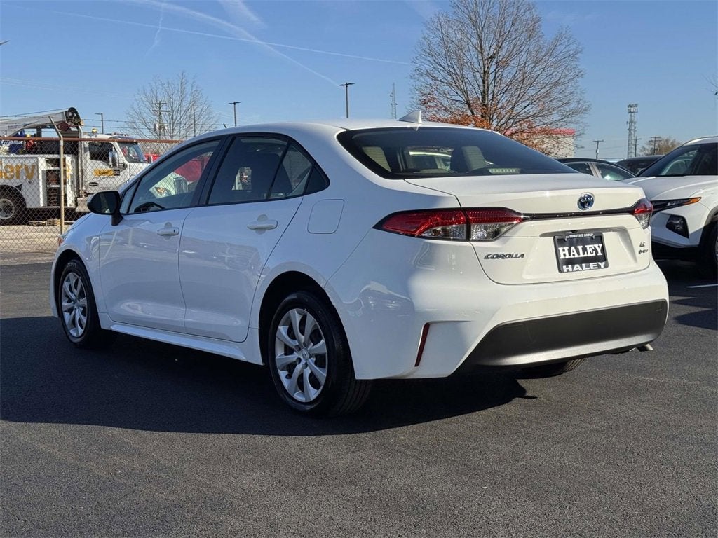 2025 Toyota Corolla LE