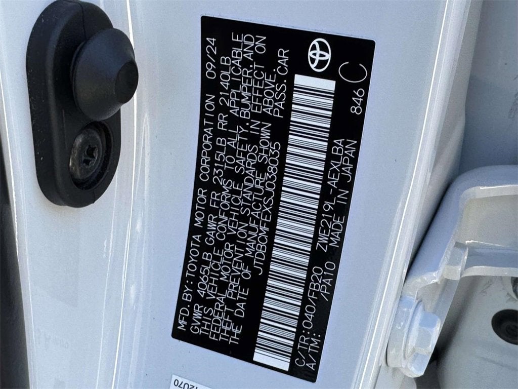 2025 Toyota Corolla LE