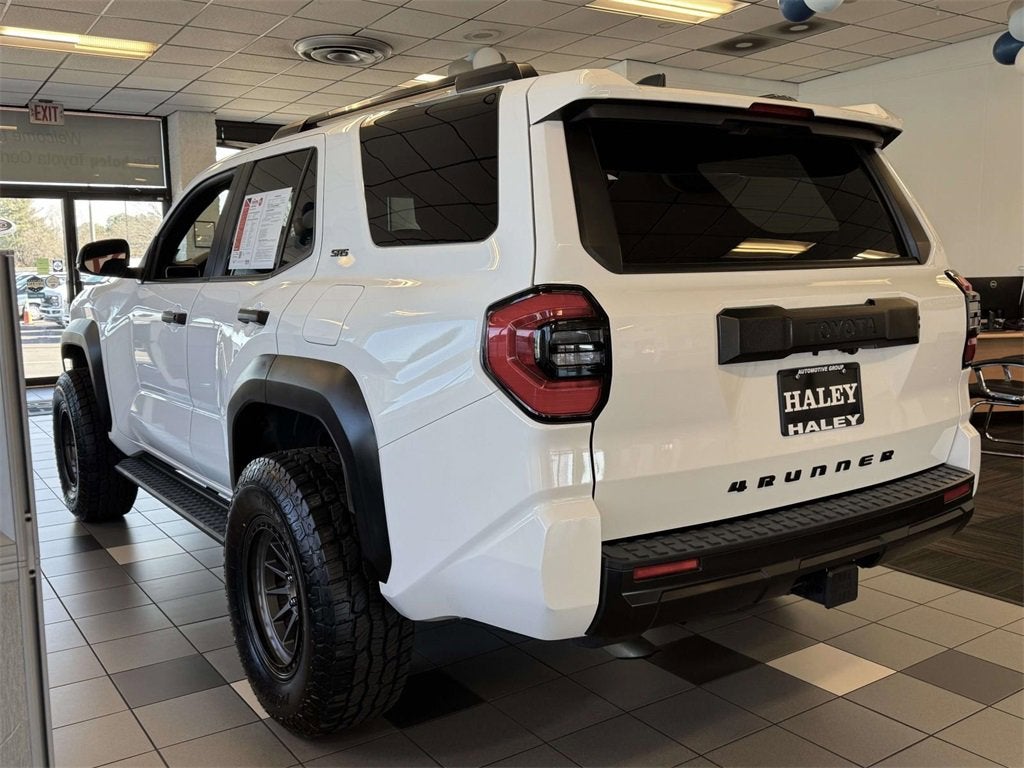 2025 Toyota 4Runner SR5