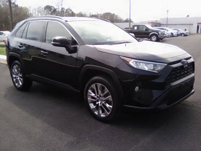 2020 Toyota RAV4 XLE Premium