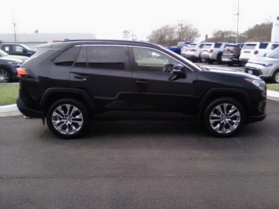 2020 Toyota RAV4 XLE Premium